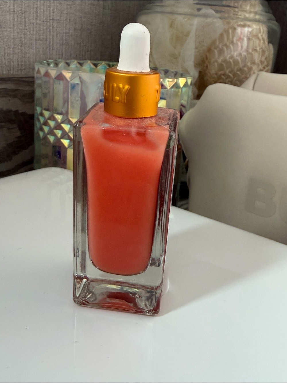 TRULY Anti Cellulite Resurfacing Body Serum & Polish - Peach and Gold Accents - Picture 3 of 5